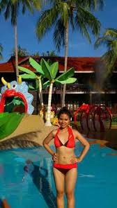 Both parks are fun and worth visit. Me At The Kids Mini Water Theme Park Picture Of Pelangi Beach Resort Spa Langkawi Tripadvisor