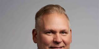 Maxim Crane Works names new vice presidents