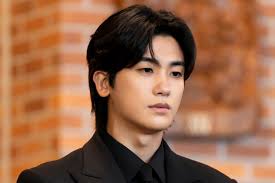 Disney+ K-drama Buried Hearts midseason recap: slow-moving drama set in  corporate world