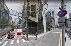 Wikipedia is a free online encyclopedia, created and edited by volunteers around the world and hosted by the wikimedia foundation. 8 K Pop Idols Who Were Caught On Google Maps Koreaboo