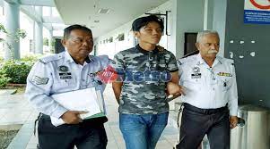 Hukuman rehabilitasi atau hukuman penjara. Kerana Takut Kena Penjara 6 Bulan