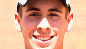 Red Devils stay perfect with sweep