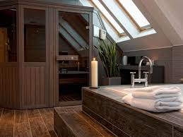 The Penthouse Suite Is What Luxury Is All About Offering A Private Sauna Steam Room And Double Jacuzzi Bath It Doesn Pent House Jacuzzi Bath Penthouse Suite