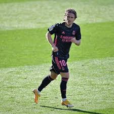 You have to trust in your self and work hard to be the best #thebestthingsnevercomeeasy #halamadrid luka modrić⚽♥. Luka Modric S Incredible Football Journey Stems From His Selflessness And Work Ethic Managing Madrid