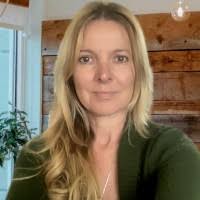 700+ "Maxam" profiles