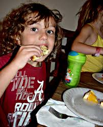 Family Weekend Breakfast With #Pillsbury Cinnamon Rolls