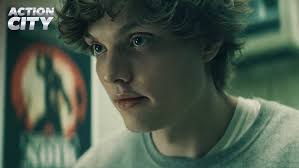 Luke Tries to Help Sam