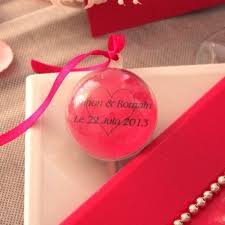 Continue to build up the dragée with gianduja until finished. Boule A Dragees Transparente 5 Cm Contenant Dragees Transparent Dragees Anahita