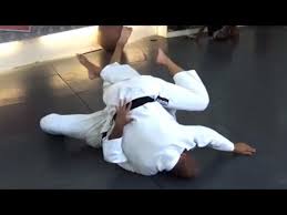 Rolling Half Guard Sweep By Roberto Gordo Correa Youtube Kids Bjj Brazilian Jiu Jitsu Bjj