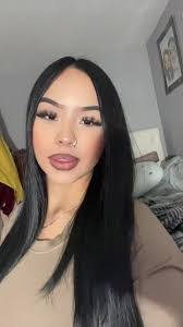 Amy Navarrete's Instagram, Twitter & Facebook