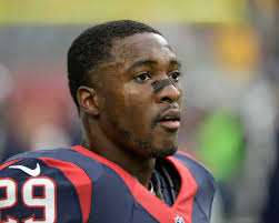 Texans' Andre Hal returns for Dwayne Allen matchup