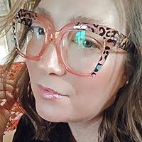 Vanessa Estrella's Instagram, Twitter & Facebook