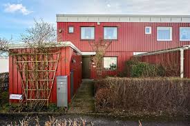 Hjällbo is a suburb in sweden. Vattentornsgatan 18 Hjallbo Husmanhagberg Din Lokala Fastighetsmaklare