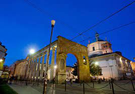 Alle colonne di san lorenzo, la notte dopo gli spari: 574 Lorenzo Milan San Photos Free Royalty Free Stock Photos From Dreamstime