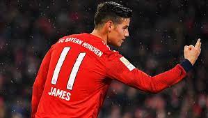 James rodriguez of fc bayern muenchen blows out candles on a birthday cake after a press conference at allianz arena on july 12, 2017 in munich,. Offiziell Bestatigt James Verlasst Den Fc Bayern
