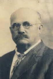 Meet Johann “John” Gmeiner (1857-1930) born in La Salle, Illinois to German  immigrants John and Margaret (Fishbach) Gmeiner. John is the gentleman  pictured