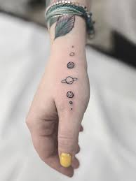 Almost all birds carry positive energy. 50 Simple And Small Tattoos For Women With Meaning Flymeso Blog