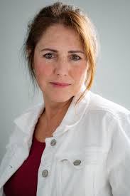 Broken Raven (New Life) (TV Mini Series 2025– )