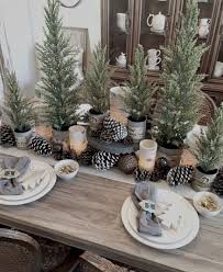 Gorgeous 35 Cute Farmhouse Christmas Decor And Design Ideas Source Link Https Decoredito Christmas Tablescapes Classy Christmas Christmas Table Decorations