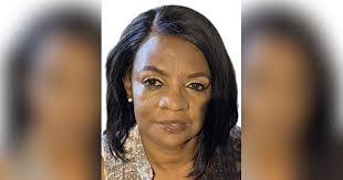 Alice Kimbrew's Instagram, Twitter & Facebook