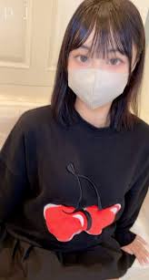 FC2PPV-4591932 Pre-release Idol face with wide eyes She is in trouble and  is forced to take off her clothes as she is told