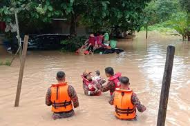 Latest news, world , asia, asean,india, phillipines, malaysia , indonesia, thailand, vietnam, taiwan, hong kong, china and singapore news headlines. Floods Hit Several States In Malaysia Thousands Evacuated Se Asia News Top Stories The Straits Times