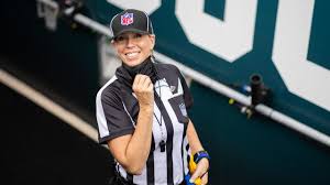 Saison im american football in der national football league (nfl). Two Female Coaches And A Female Referee Just Made Nfl History Cbs News