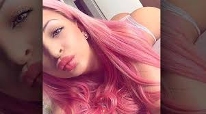 Octavius Hallenstein, Autor auf Raptastisch