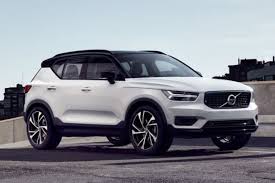 Maybe you would like to learn more about one of these? Volvo Xc40 T4 R Design On Road Price Petrol Features Specs Images