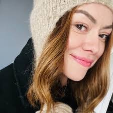 Denise Irwin's Instagram, Twitter & Facebook