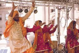 Traditionally made of silk, they are complete with. Clothing In India India Clothing Indian Traditional Dress