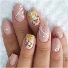 Ideal for adding a fun touch to your outfit, this design is cute and summery. 13 Easy Short Nail Designs Ideas In Quick Time