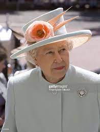 Queen Elizabeth Ll Visits The National Museum Of Wales On June 5 Queen Elizabeth Elizabeth Ii Her Majesty The Queen