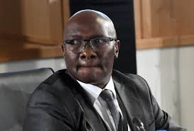 SAPS is now investigating the unexpected illness of General Dumisani Khumalo.  The crime intelligence boss became ill while testifying at the Madlanga  Commission of Inquiry. Details in the comments. Image: Gallo Images/