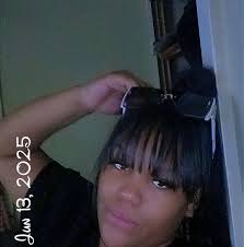 MY KNEEEEEES IS WEAK OMFG 100/10!!!!!!! The fried onion with the bite of  the chicken !!!!!!!!!!!! GYATTTTTT