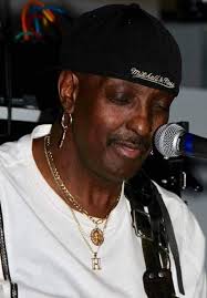 RIP to my friend and fellow Chicago and music fan, Eric Dean Hinton. Eric  was one of the kindest and most enthusiastic people I've ever known.  Although I never got to meet