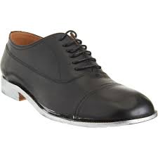 Maison Martin Margiela Cap Toe Balmoral At Barneys Com Men S Shoes Black Shoes Mens Fashion
