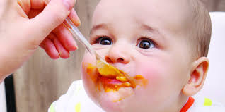 One to two ounces of food per meal is totally fine, says satya narisety, assistant professor in the department of pediatrics at rutgers university. 9 Feeding Must Haves For Babies Starting On Solids