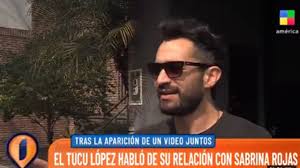 May 29, 2021 · el tucu lópez quedó expuesto por parte de juariu luego de que descubriera los emojis en forma de corazones que el locutor pone insistentemente en las publicaciones de una famosa. Wb24olym8le9ym