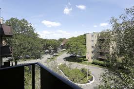 Leisure Lane Apartments