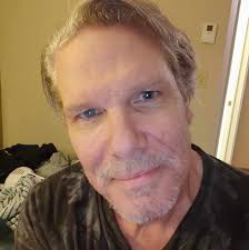 How to clear snow and ice from driveway in Elk Grove Village?