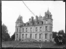 Manoir Saint Etienne Chateau A St Pol De Leon Finistere Le Manoir Chateau Chateau France