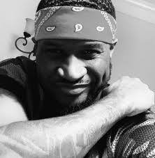 JUST WATCHING AND SMILING ☺️ Something is about to hit them.......  Everything New New New! All Brand New Massive Songs👌🏽🔥🔥🔥. It's a whole  new me and it's worth the Bragging. So let