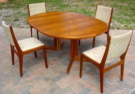 Dyrlund Style Danish Teak Table With 4 Danish Chairs Teak Table Dining Chairs Danish Chair
