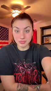 Understanding Neighbor Conflicts and Public Reactions