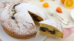 La torta doppia cioccolato e arancia è molto di più di una semplice torta all'arancia, è una preparazione molto golosa e scenografica, ideale come torta di compleanno o per festeggiare una ricorrenza importante. Torta Soffice All Arancia Con Cuore Di Cioccolato Fondente Facile E Veloce Il Ricettario 76 Youtube