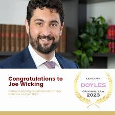 Jon Tippett's Instagram, Twitter & Facebook