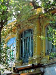 Pretty Window Grasse Provence Maisons Jaunes Maison Photographie Noir Et Blanc