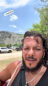 Anthony Omar Morales (@ynot2484)