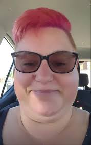 Client selfie pink hair don’t...